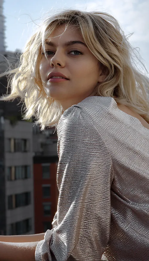 REPLAY : Louane était notre invitée sur Cannes Radio